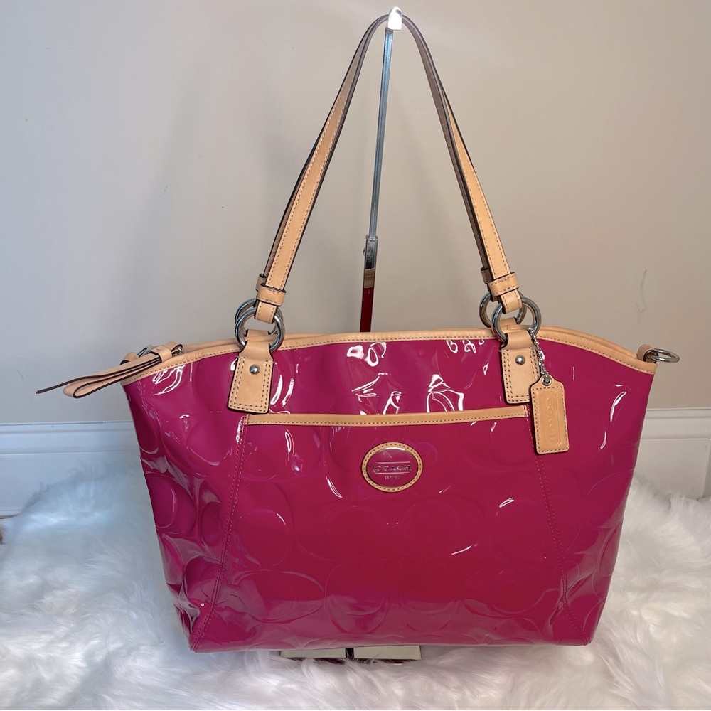 Coach Signature Stripe Embossed Patent Pocket Tote in Pink